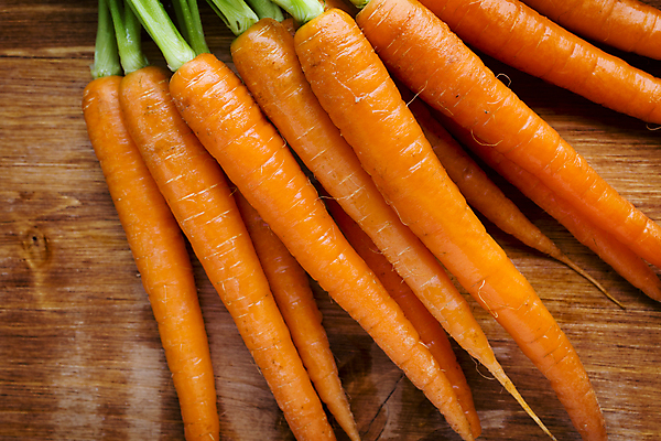 포토 JPG 해외이미지 음식 줄기 백그라운드 잎 농업 채소 오렌지 재료 건강 사람없음 초록색 당근 신선 그룹 다발 먹기 오브젝트 유기농 날것 흙더미 숙성 채식주의자 비건 해외202004 해외포토 식물 웰빙 산업 컬러 과일 모션 뿌리채소 흙 채식 파일형식 더미 이미지허브