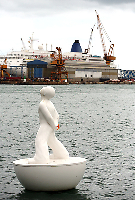 포토 JPG 해외이미지 동물 유럽 문화 파도 바다 조각 벽지 갈매기 조류 추상 휴가 휴식 항해 미술 사람없음 파란색 항구 추위 흰색 보트 스페인 빨래 신호등 지중해 부드러움 포트 바르셀로나 네비게이션 부표 뱃놀이 쉬운 해외202004 해외포토 나라 컬러 컨셉 가사 무늬 배_교통 교통시설 문화예술 전통놀이 감각 파일형식 이미지허브