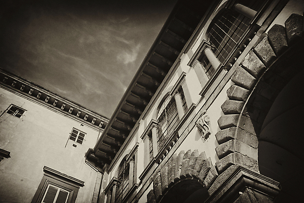 포토 JPG 해외이미지 구름 유럽 종교 벽 조각 여행 백그라운드 오렌지 건축양식 창문 하늘 주택 미술 사람없음 건물 장식 컬러풀 성당 교회 문 마을 탑 이탈리아 수확 바위 흰색 도시 역사 지중해 묘사 아치 대리석 타운 로마네스크 옛날 토스카나 해외202004 해외포토 자연요소 건축물 건축 나라 바다 컬러 농업 과일 재료 종교건축 문화예술 돌_바위 파일형식 이미지허브