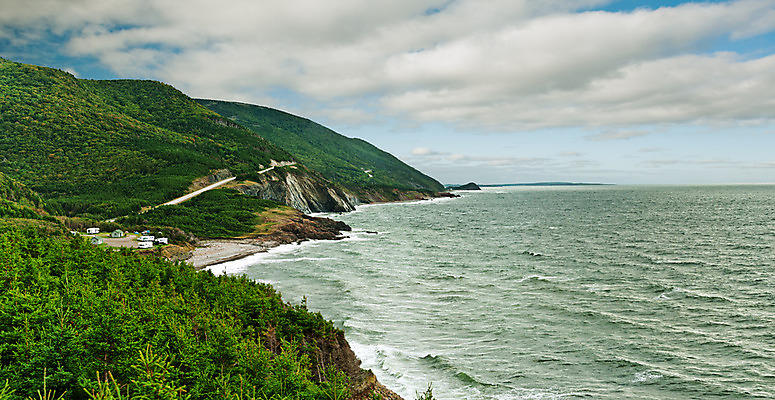 포토 JPG 해외이미지 나무 구름 도로 파도 바다 캐나다 자국 자연 하늘 산 사람없음 초록색 파란색 시골 망토 대서양 보호구역 해외202004 해외포토 자연요소 식물 길 컬러 북아메리카 교통시설 생태계 구역 파일형식 이미지허브