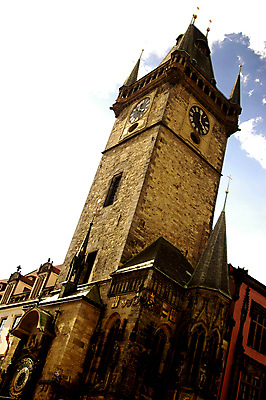 포토 JPG 해외이미지 유럽 시계 여행 건축양식 지붕 휴가 거리 미술 사람없음 건물 세계 탑 바위 업무 역사 체코 프라하 첨탑 공화국 보헤미아 해외202004 해외포토 건축물 건축 나라 문화예술 돌_바위 작업 파일형식 이미지허브