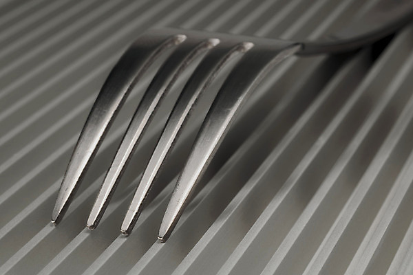 포토 JPG 해외이미지 스튜디오촬영 식기 종이 파도 포크 컨셉 추상 실내 미술 사람없음 반사 금속 식당 검은색 흰색 도구 표현 업무 매끈함 싱글 설정 대칭 완벽 정리함 특별함 해외202004 해외포토 바다 컬러 무늬 재질 문화예술 내부 상점 작업 감각 파일형식 이미지허브