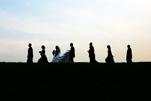 포토 JPG 해외이미지 행복 실루엣 선 결혼 백그라운드 관계 자연 벽지 하늘 파노라마 그림자 사랑 풍경 이벤트 사람없음 야외 파란색 파티 유행 희망 일몰 놀람 기차 저녁 예측 언덕 들러리 줄서기 수평선 해외202004 해외포토 감정 육상교통 컬러 컨셉 모션 대중교통 촬영기법 표정 노을 야간 생태계 하객 파일형식 이미지허브