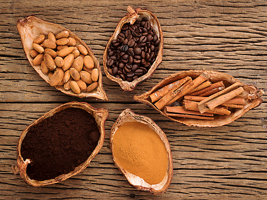 포토 JPG 해외이미지 식물 전통 아시아 커피 음식 과일 재료 자연 디저트 콩 건강 사람없음 갈색 초콜릿 견과류 시골 달콤 맛 낟알 먹기 크림 유기농 날것 아로마 발리 인도네시아 레시피 아로마테라피 브라질 코코아 흙더미 덩어리 말레이시아 내추럴 밭일 시나몬 이국적 카카오 해외202004 해외포토 웰빙 나라 음료 컬러 섬 컨셉 모션 곡류 흙 남아메리카 생태계 테라피 파일형식 더미 이미지허브