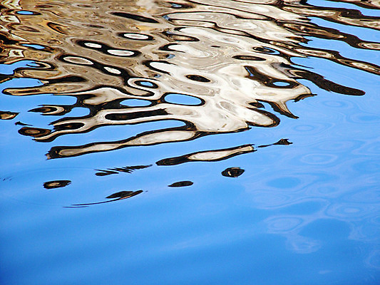 포토 JPG 해외이미지 구름 외관 호수 물결 파도 바다 여행 백그라운드 패턴 건축양식 자연 표면 추상 주택 풍경 사람없음 야외 건물 물 여름 파란색 강 반사 평화 환경 중국 침묵 액체 질감 조경 장면 스카이라인 깊이 해외202004 해외포토 자연요소 건축물 계절 건축 아시아 컬러 컨셉 무늬 소리 생태계 파일형식 이미지허브