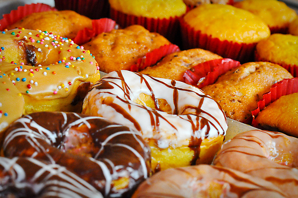 포토 JPG 해외이미지 음식 디저트 사람없음 케이크 튀김 대접 신선 도넛 달콤 맛 아침식사 상품 가루 설탕 굽기 모음 꿀 반투명 어려움 해로움 많음 해외202004 해외포토 컨셉 한글 식사 구이 파일형식 이미지허브