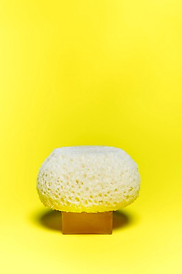 포토 JPG 스튜디오촬영 컬러 생활용품 실내 근접촬영 사람없음 수건 뷰티 노란색 화장품 화장용품 미용용품 오브젝트 비누 목욕타월 국내포토 뷰포인트 내부 위생용품 파일형식