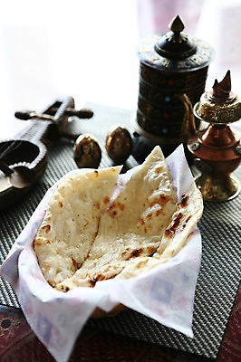 포토 JPG 음식 빵 사람없음 아웃포커스 장식 굽기 냅킨 반죽 밀가루 인도음식 동남아음식 토르티야 국내포토 촬영기법 가루 구이 동양음식 파일형식