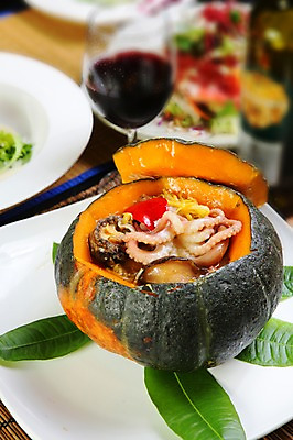 포토 JPG 그릇 접시 음식 잎 채소 와인잔 호박 나뭇잎 잔 근접촬영 사람없음 아웃포커스 컵 중식 와인 해물요리 해산물 전복 주꾸미 해물찜 제철음식 국내포토 식물 식기 뷰포인트 술잔 어패류 연체동물 주류 촬영기법 수중동물 찜 제철 파일형식