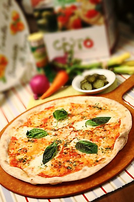 포토 JPG 음식 채소 양파 피자 서양음식 사람없음 아웃포커스 당근 피클 토핑 바질 화덕피자 국내포토 뿌리채소 패스트푸드 촬영기법 절임 파일형식