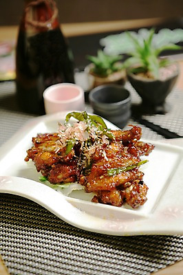 포토 JPG 식물 그릇 접시 화분 음식 잔 사람없음 아웃포커스 컵 병 가츠오부시 일본음식 국내포토 식기 식재료 촬영기법 파일형식