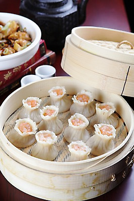 포토 JPG 그릇 음식 젓가락 잔 사람없음 아웃포커스 컵 중식 만두 찜 딤섬 찜기 국내포토 식기 주방용품 촬영기법 수저 파일형식