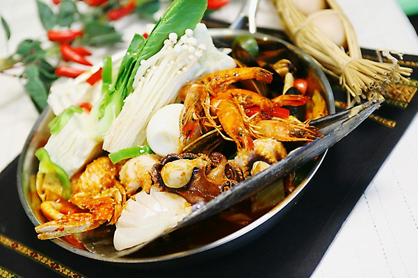 포토 JPG 한식 채소 고추 조개 새우 근접촬영 사람없음 아웃포커스 계란 버섯 해물요리 꽃게 냄비 해산물 청경채 해물탕 주꾸미 키조개 국내포토 음식 뷰포인트 어패류 연체동물 촬영기법 갑각류 알 수중동물 게 솥 파일형식