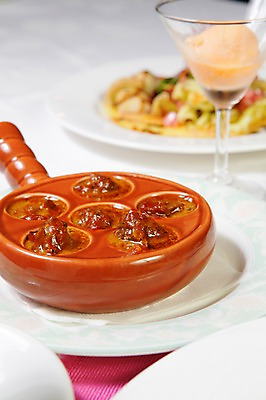 포토 JPG 그릇 접시 음식 아이스크림 잔 서양음식 사람없음 아웃포커스 컵 국내포토 식기 디저트 촬영기법 파일형식