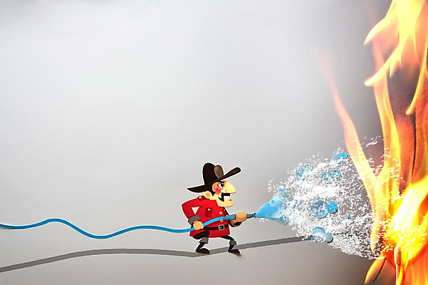 포토 JPG 스튜디오촬영 전신 남자 종이 호수 백그라운드 불 물줄기 실내 한명 서기 들기 사람 근접촬영 성인 물 소방관 화재 국내포토 자연요소 1 뷰포인트 모션 내부 구조원 소방 사건 파일형식