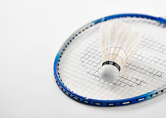 포토 JPG 스튜디오촬영 스포츠용품 스포츠 레저 실내 근접촬영 사람없음 아웃포커스 운동 도구 라켓 배드민턴라켓 셔틀콕 오브젝트 배드민턴 국내포토 뷰포인트 촬영기법 건강 내부 구기 파일형식