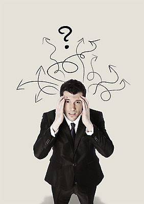 PSD 서양인 외국인 백인 편집 편집이미지 문자 남자 화살표 생각 비즈니스 포토일러 합성일러스트 한명 서기 사람 정장 상반신 성인 타이포그라피 물음표 직장인 비즈니스맨 찡그림 디지털합성 합성 남자만 남자한명만 성인남자만 성인만 이미지편집 직업 1 기호 옷 모션 표정 인종 파일형식