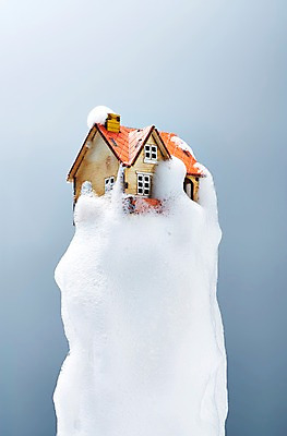 포토 JPG 스튜디오촬영 백그라운드 부동산 주택 실내 사람없음 건물 금융 경제 거품 미니어처 거래 오브젝트 내집마련 부동산매매 비누거품 국내포토 건축물 내부 모형 재산 파일형식