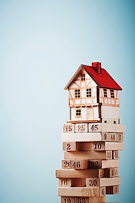 포토 JPG 스튜디오촬영 백그라운드 부동산 주택 실내 사람없음 건물 금융 장난감 블록 미니어처 거래 오브젝트 내집마련 부동산매매 젠가 국내포토 건축물 내부 경제 놀이용품 모형 재산 파일형식