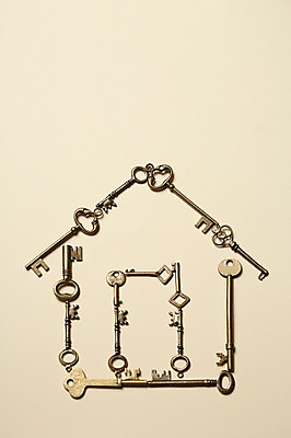 포토 JPG 스튜디오촬영 백그라운드 열쇠 부동산 주택 실내 사람없음 건물 금융 미니어처 거래 오브젝트 내집마련 부동산매매 국내포토 건축물 내부 경제 모형 재산 파일형식