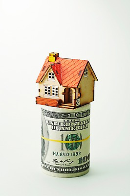 포토 JPG 스튜디오촬영 백그라운드 지폐 돈 부동산 주택 실내 사람없음 건물 금융 경제 달러 미니어처 거래 시세 오브젝트 내집마련 부동산매매 부동산가격 국내포토 건축물 내부 모형 재산 파일형식