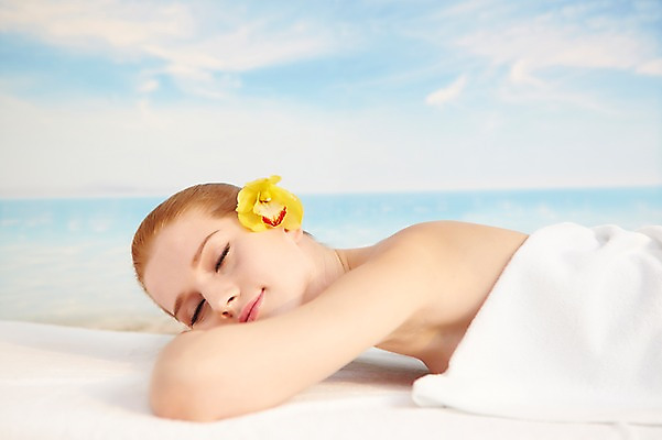 포토 JPG 주간 서양인 외국인 식물 구름 우먼라이프 여자 꽃 여유 엎드리기 하늘 휴식 한명 사람 상반신 20대 성인 야외 옆모습 수건 눕기 뷰티 눈감음 스파 마사지 매끈함 청년만 청년여자만 청년여자한명만 성인여자한명만 국내포토 자연요소 1 라이프스타일 감정 뷰포인트 컨셉 모션 인종 청년 위생용품 감각 여자만 여자한명만 성인여자만 성인만 파일형식