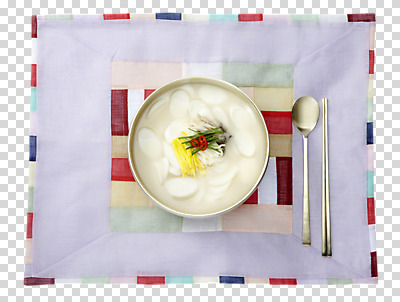 편집 편집이미지 한국문화 한국전통 전통 그릇 명절 전통문화 한식 음식 젓가락 새해 떡 수저 요리 사람없음 하이앵글 설날 숟가락 전통음식 대접 고명 오브젝트 겨울음식 떡국 조각보 PNG 지단 편집소스 동양문화 식기 기념일 문화 뷰포인트 겨울 한국 보자기_천 파일형식