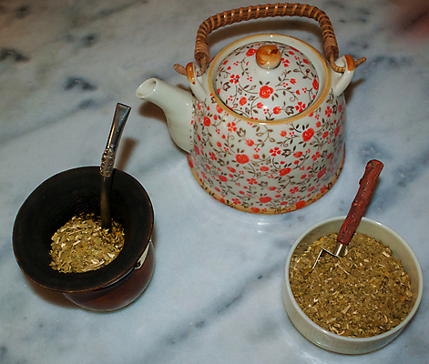 포토 JPG 해외이미지 식물 전통 문화 음료 음식 백그라운드 잎 재료 주택 따뜻함 건강 사람없음 목재 컵 초록색 물 갈색 미국 흰색 시골 신선 뜨거움 허브 유기농 아로마 향 브라질 밀짚 아르헨티나 우루과이 인기 조롱박 카페인 투입 파라과이 해외202004 해외포토 자연요소 나무 식기 웰빙 컬러 북아메리카 모션 건물 남아메리카 짚 파일형식 이미지허브