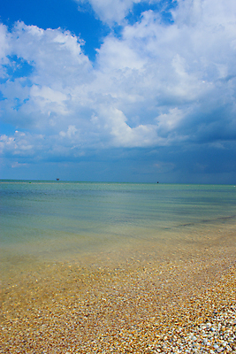 포토 JPG 해외이미지 구름 계절 모래 파도 바다 섬 여행 자연 하늘 휴가 휴식 풍경 해변 사람없음 야외 물 여름 모래사장 평화 일본 맑음 기쁨 산호 휴양지 태평양 남쪽 이국적 파라다이스 해외202004 해외포토 자연요소 감정 아시아 컨셉 날씨 장소 자포동물 방향 생태계 파일형식 이미지허브