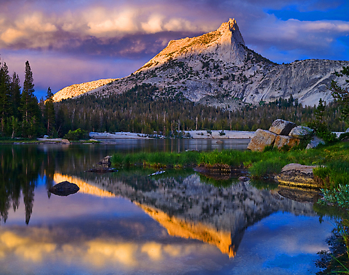 포토 JPG 해외이미지 나무 구름 계절 공원 호수 여행 백그라운드 배낭 자국 자연 하늘 산 풍경 사람없음 야외 목재 물 여름 파란색 빛 햇빛 반사 성당 일출 환경 미국 일몰 새벽 하이킹 자유 가을 소나무 황무지 보호 저녁 숲 즐거움 배낭여행 산등성이 캘리포니아 장면 암초 서쪽 요세미티국립공원 전국 절정 해외202004 해외포토 자연요소 식물 공공시설 감정 컬러 컨셉 북아메리카 가방 재료 종교건축 레저 국립공원 태양 노을 야간 방향 생태계 파일형식 이미지허브