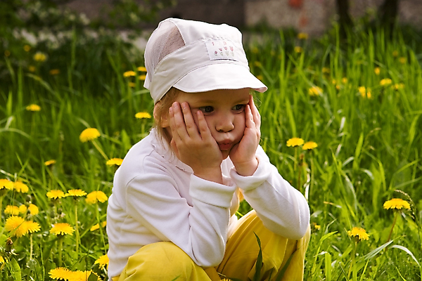 포토 JPG 해외이미지 식물 모델 1 꽃 얼굴 어린이 가족 자연 한명 사람 소녀 초록색 여름 빛 자유 성장 자녀 아기 민들레 싱글 해외202004 해외포토 계절 여자 컬러 컨셉 관계 신체부위 생태계 파일형식 이미지허브