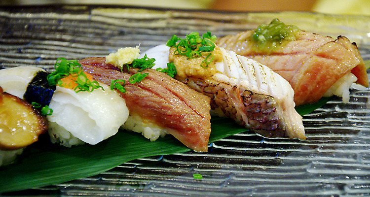 포토 JPG 해외이미지 라이프스타일 음식 잎 채소 유리 밥 조개 새우 건강 어류 요리 사람없음 장식 세트 계란 저녁식사 초밥 껍질 신선 해조류 아침식사 고추냉이 해산물 메뉴 오징어 생강 점심식사 돌봄 일본음식 스타일 해외202004 해외포토 식물 모션 재질 어패류 연체동물 갑각류 생활 알 식사 수중동물 양념 해양식물 파일형식 이미지허브