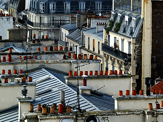 포토 JPG 해외이미지 라이프스타일 유럽 여행 건축양식 아침 지붕 아파트 안테나 풍경 사람없음 프랑스 발코니 도시 파리(프랑스) 해외202004 해외포토 주간 건축 나라 통신 주택 생활 파일형식 이미지허브