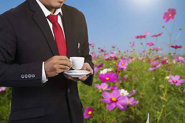 포토 JPG 해외이미지 식물 외관 남자 산업 신체 비즈니스 건축양식 부분 공장 굴뚝 안전 사람없음 건물 환경 탑 금속 힘 기계 에너지 엔지니어 재산 제조 보호 휘발유 석유 헬멧 경영자 연료 수납 튜브 공학 파이프라인 화학물질 해외202004 해외포토 건축물 교육 건축 컨셉 공업 재질 사람 금융 화학 기술자 보호장비 리더 파이프_관 파일형식 이미지허브