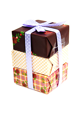 포토 JPG 해외이미지 기념일 종이 2 기념 선물 사람없음 쌓기 놀람 생일 활 잔치 고립 해외202004 해외포토 감정 모션 표정 이벤트 파일형식 이미지허브