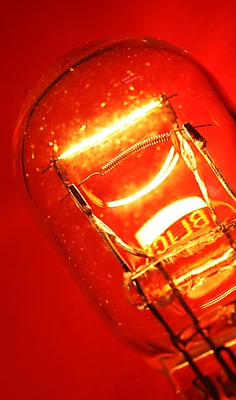 포토 JPG 해외이미지 디자인 교육 과학 백그라운드 컨셉 생각 비즈니스 전구 유리 성공 불 추상 조명 아이디어 사람없음 빛 반사 힘 장비 에너지 램프 시간 절약 오브젝트 속도 해결 빛망울 발견 혁명 광 발명 텅스텐 필라멘트 화상 해외202004 해외포토 자연요소 무늬 재질 원소 상처 파일형식 이미지허브