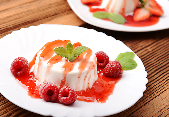 포토 JPG 해외이미지 사람없음 달콤 산딸기 시럽 푸딩 판나코타 해외포토 과일 디저트 맛 파일형식 이미지허브