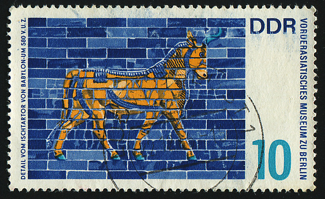 포토 JPG 해외이미지 동물 꽃 문화 벽 패턴 건축양식 벽돌 봉투 독일 미술 사람없음 건물 장식 파란색 컬러풀 산책 수확 골동품 신용카드 메시지 역사 중앙 편지 전시회 박물관 질감 복고 모자이크 당나귀 우표 옛날 이라크 해외202004 해외포토 식물 건축물 건축 유럽 컬러 무늬 농업 중동 문화예술 휴식 금융 전시 말_동물 파일형식 이미지허브