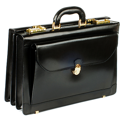 포토 JPG 해외이미지 클리핑패스 서류가방 가방 손잡이 사람없음 한개 금속 검은색 짐 재산 고급 우아함 주머니 가죽 흰배경 질감 잠금 숨김 포트폴리오 해외202004 해외포토 1 잡화 컬러 백그라운드 컨셉 재질 금융 흰색 보안 파일형식 이미지허브