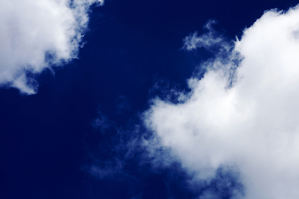 포토 JPG 해외이미지 구름 계절 바다 백그라운드 패턴 자연 벽지 하늘 아침 날씨 휴가 풍경 사람없음 야외 여름 파란색 빛 햇빛 우주 환경 맑음 자유 흰색 오픈 순수 장면 천국 솜털 스카이라인 내추럴 수평선 해외202004 해외포토 주간 자연요소 컬러 컨셉 무늬 태양 생태계 파일형식 이미지허브