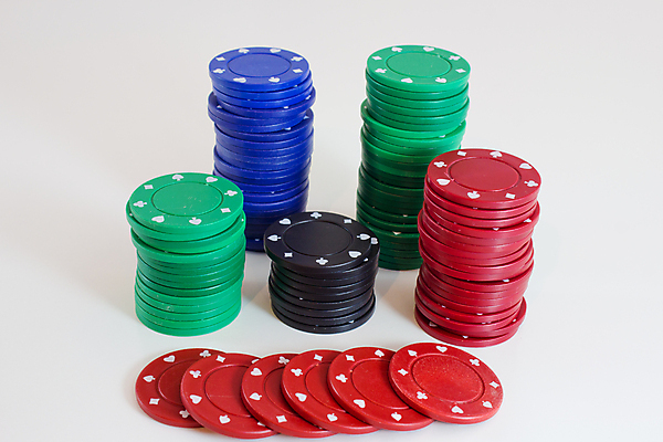 포토 JPG 해외이미지 사람없음 우승 행운 재산 냄비 위험 카지노 포커 곤봉 수입 해외202004 해외포토 스포츠용품 컨셉 금융 게임 최고 트럼프 도박 솥 파일형식 이미지허브