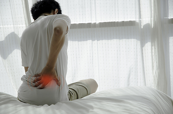 포토 JPG 해외이미지 백인 여자 백그라운드 신체 베개 아침 근육 주택 따뜻함 건강 병원 관리 성인 사람없음 그래픽 빨간색 디지털 침실 방 고통 회색 터치 의사 침대 긴급 신장 질병 작음 큼 담요 오브젝트 어깨 합성 암 매트리스 해외202004 해외포토 주간 서양인 감정 컬러 가구 의학 침구 사람 건물 신체부위 의료진 비뇨기관 크기 파일형식 이미지허브