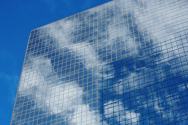 포토 JPG 해외이미지 모양 디자인 벽 패턴 비즈니스 창문 유리 프레임 외벽 사람없음 건물 가로 사무실 반사 탑 고층빌딩 어둠 도시 상업 해외202004 해외포토 건축물 무늬 재질 빌딩 파일형식 이미지허브