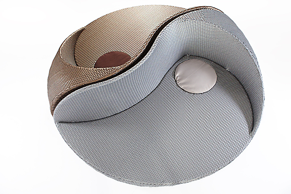 포토 JPG 해외이미지 모양 디자인 가구 백그라운드 패턴 의자 가정 휴식 앉기 사람없음 야외 내부 빛 유행 캠핑 흰색 휴게실 플라스틱 오브젝트 휴양지 합성 슛 안락의자 섬유 고립 엮은 인공 안락 해외202004 해외포토 컬러 생활용품 컨셉 무늬 모션 재질 레저 장소 직물 파일형식 이미지허브