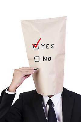 포토 JPG 해외이미지 스튜디오촬영 1 손 남자 종이 컨셉 가방 넥타이 추상 노동자 사람 정장 성인 사람없음 펜 머리 금지 흰색 기록 잡기 비즈니스맨 선택 고립 해외202004 해외포토 직업 잡화 옷 컬러 무늬 비즈니스 모션 실내 신체부위 필기구 직장인 파일형식 이미지허브