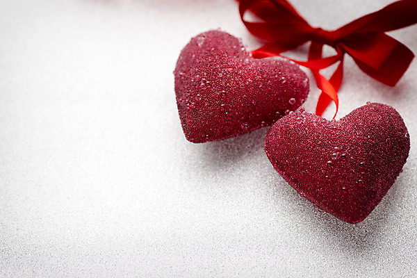 포토 JPG 해외이미지 리본 백그라운드 사랑 사람없음 장식 빨간색 하트 축하 흰배경 해외202004 해외포토 모양 감정 컬러 컨셉 흰색 파일형식 이미지허브