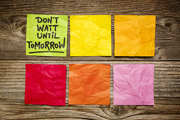 포토 JPG 해외이미지 포즈 사람없음 목재 빨간색 초록색 노란색 검은색 쪽지 기다림 낟알 내일 어려움 조언 필기체 해외202004 해외포토 나무 문자 컬러 재료 모션 파일형식 이미지허브