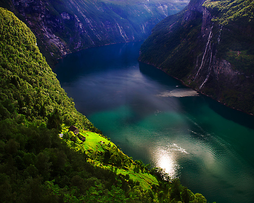 포토 JPG 해외이미지 구름 유럽 호수 바다 여행 백그라운드 자연 하늘 휴가 산 노르웨이 풍경 사람없음 야외 초록색 물 여름 파란색 농장 맑음 산책 절벽 폭포 하이킹 보트 크루즈 자매 북쪽 내추럴 7 스칸디나비아 옛날 해외202004 해외포토 자연요소 계절 여자 나라 컬러 농업 배_교통 가족 레저 날씨 휴식 숫자 방향 생태계 파일형식 이미지허브