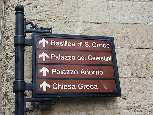 포토 JPG 해외이미지 외관 조각 십자가 건축양식 생물 사람없음 장식 조각상 산타클로스 교회 이탈리아 용 역사 재산 묘사 신성 신화 천연기념물 바로크 바실리카 해외202004 해외포토 건축 유럽 크리스마스 종교건축 건물 금융 조형물 파일형식 이미지허브