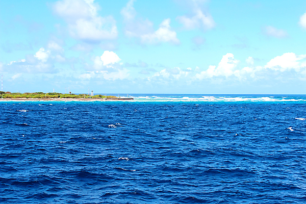 포토 JPG 해외이미지 호수 물결 파도 바다 백그라운드 패턴 자연 벽지 하늘 표면 파노라마 사람없음 물 파란색 빛 수중 침묵 아래 그리스 내추럴 깊이 수평선 해외202004 해외포토 자연요소 유럽 컬러 무늬 촬영기법 소리 방향 생태계 위치 파일형식 이미지허브